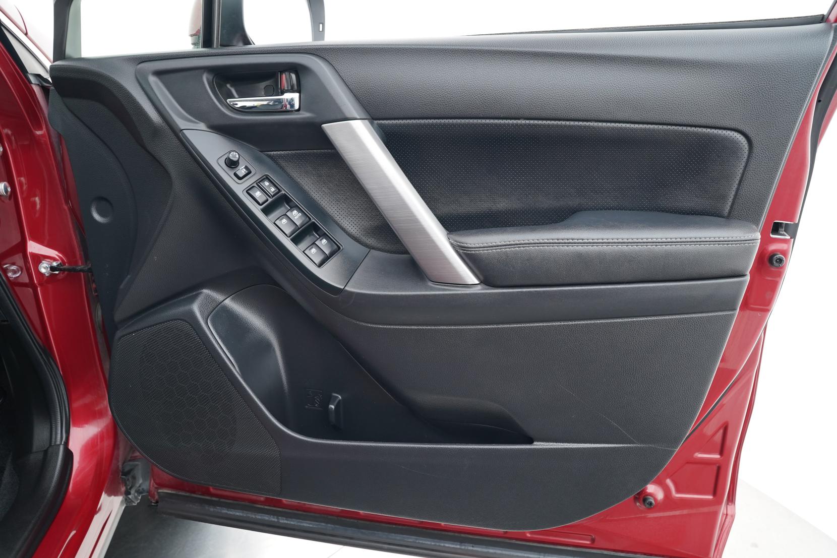 Subaru Forester 2.0 4WD 2.0XT EYESIGHT