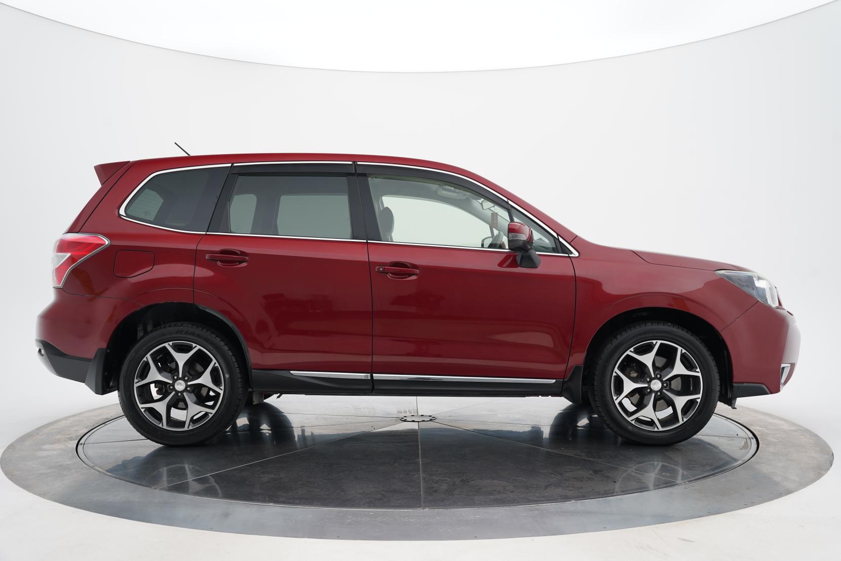 Subaru Forester 2.0 4WD 2.0XT EYESIGHT