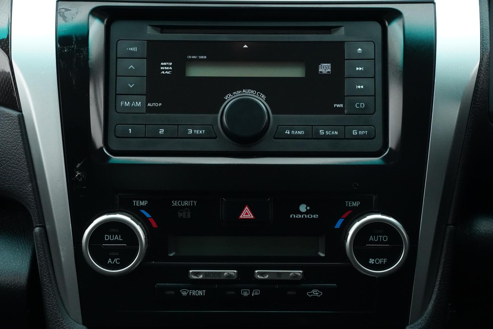 Toyota Camry Hybrid G