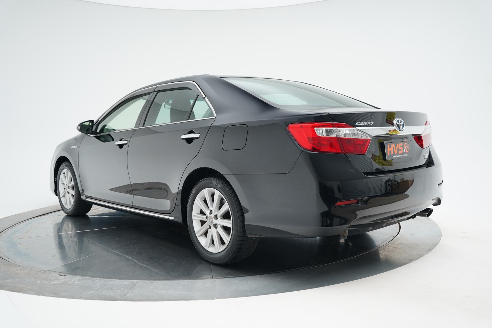 Toyota Camry Hybrid G