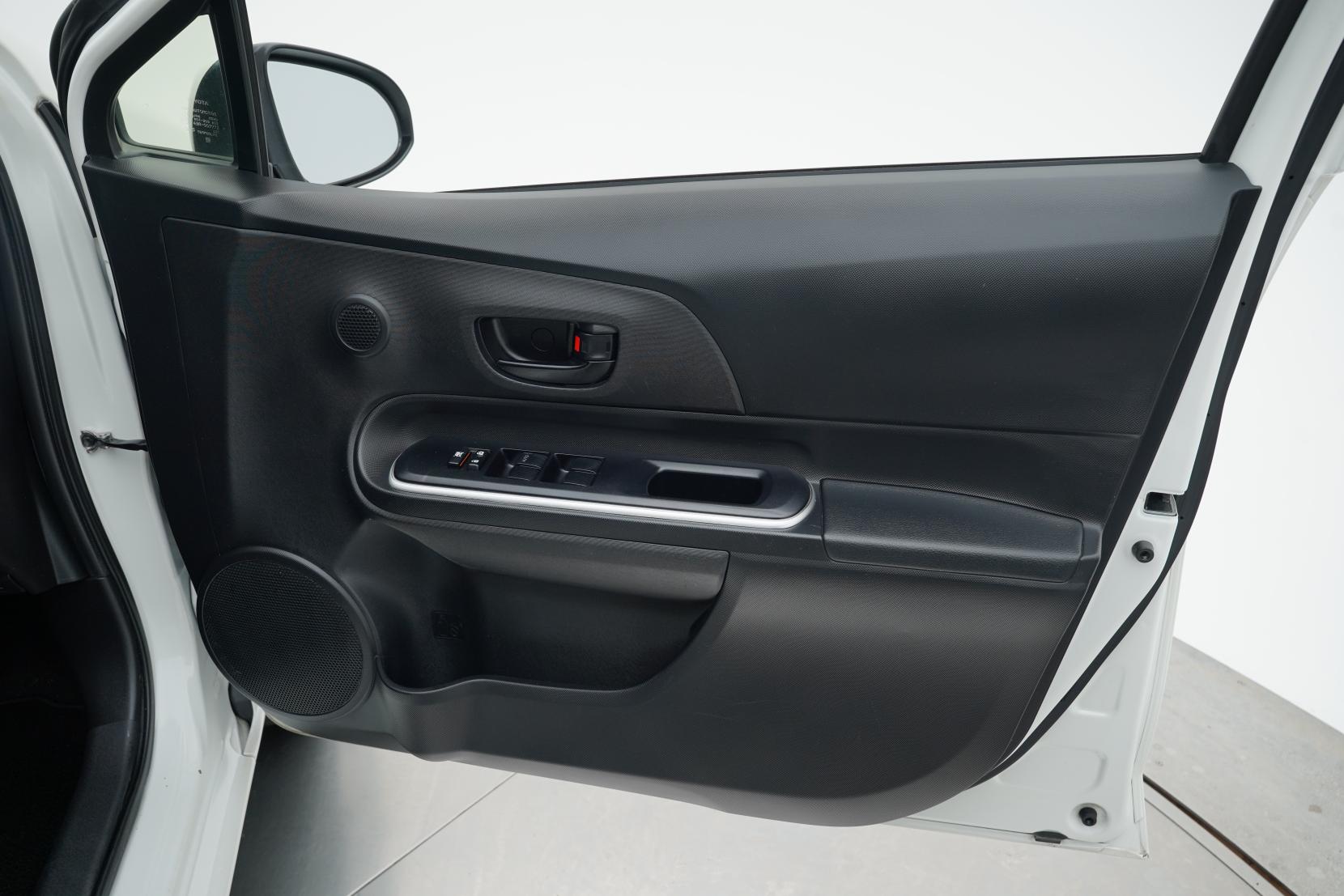 Toyota Aqua S Facelift Push Start