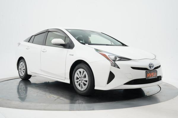 Toyota Prius 1.8 Hybrid S