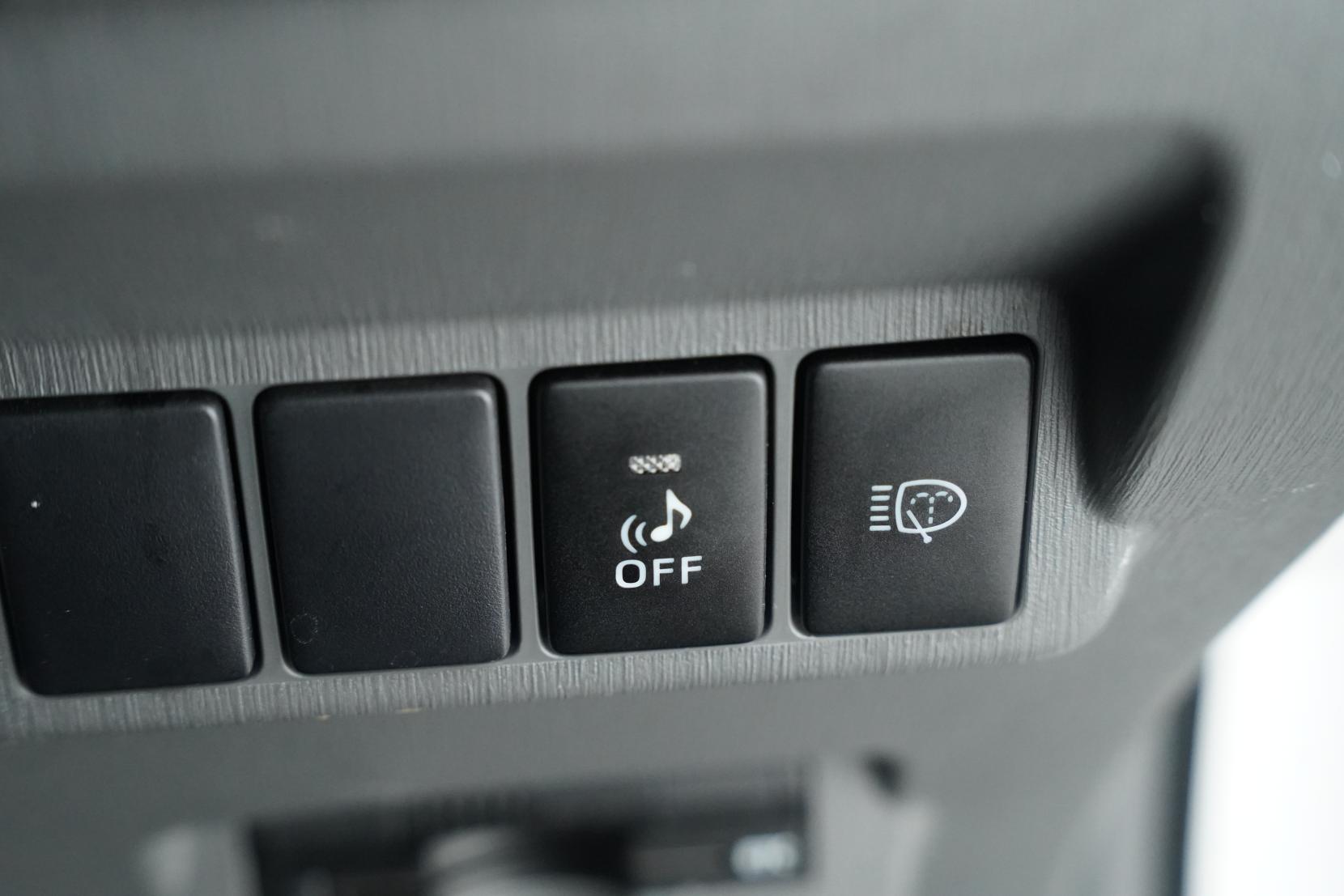 Toyota Prius 1.8 Alpha S 5 Seater