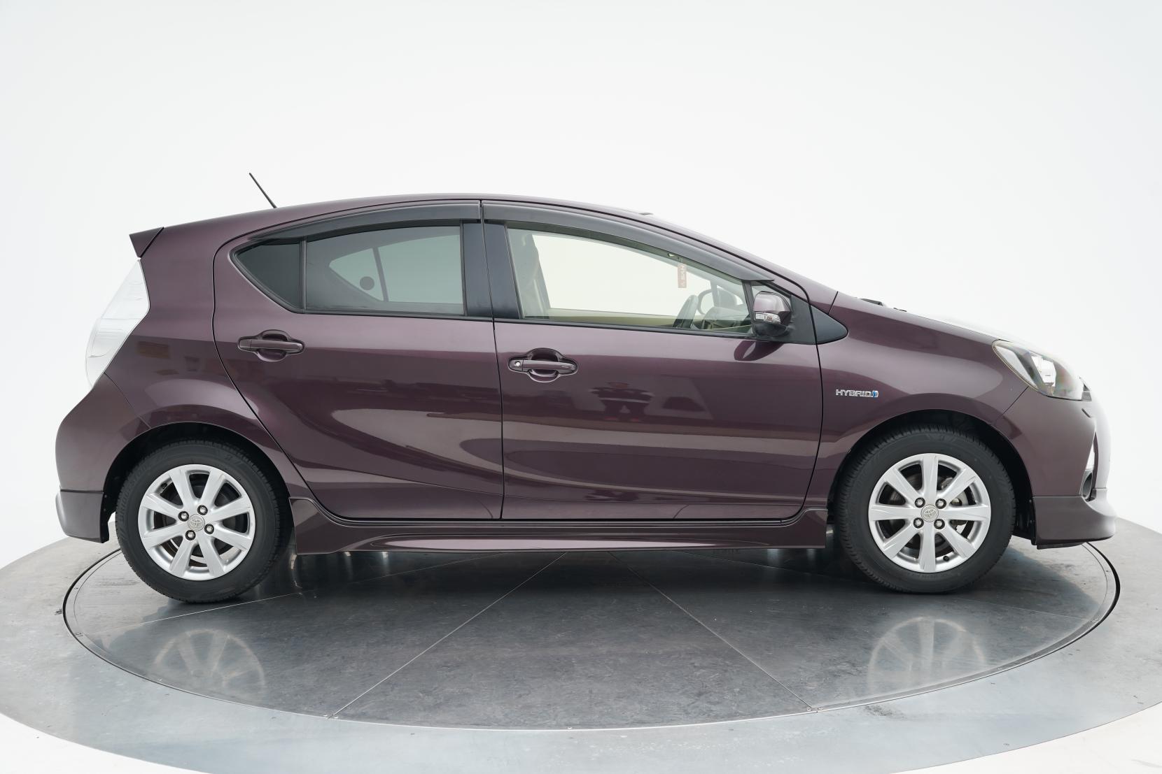 Toyota Aqua 1.5 G Aero