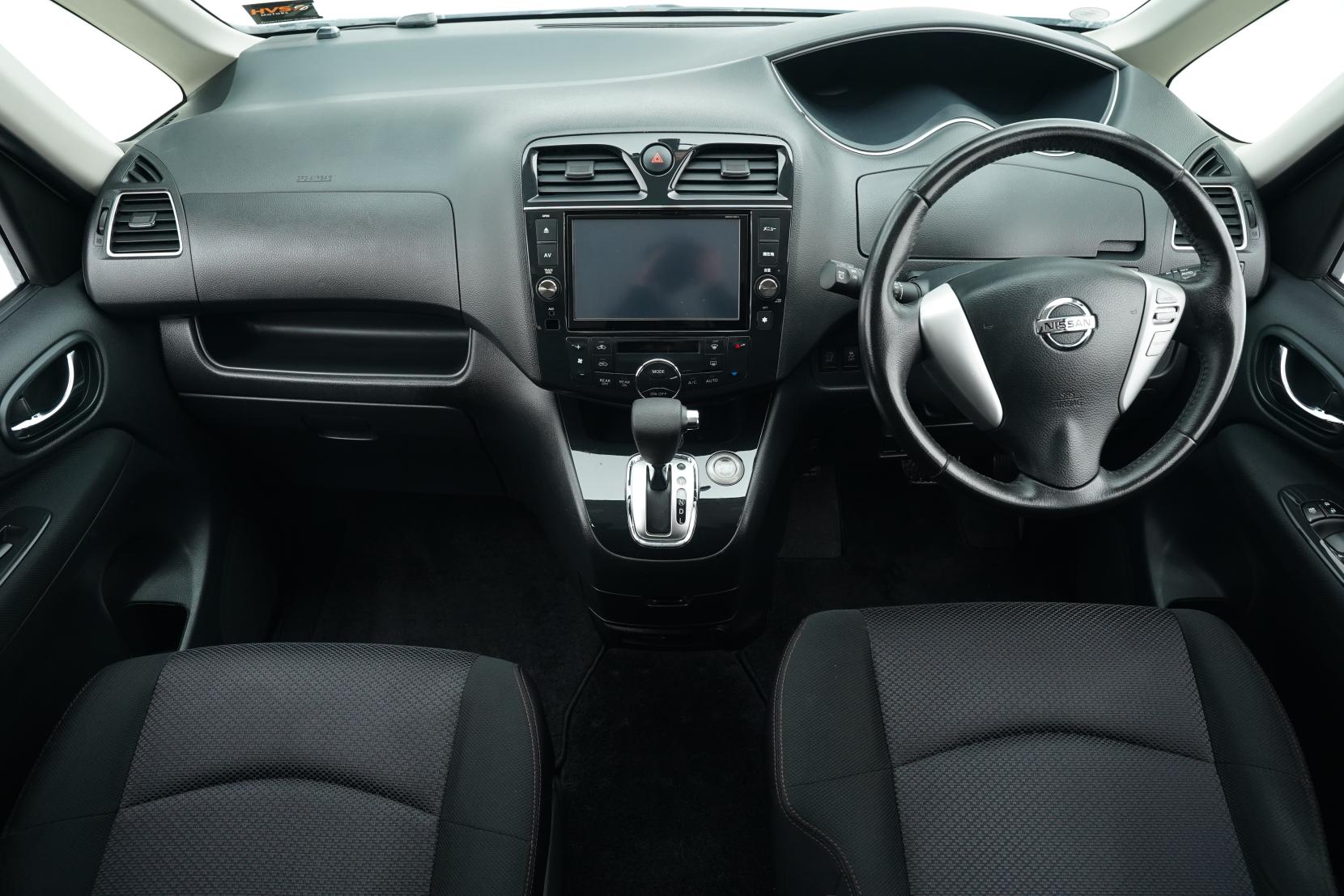 Nissan Serena (1991 – present) 2.0 Hybrid Highway Star 8seats