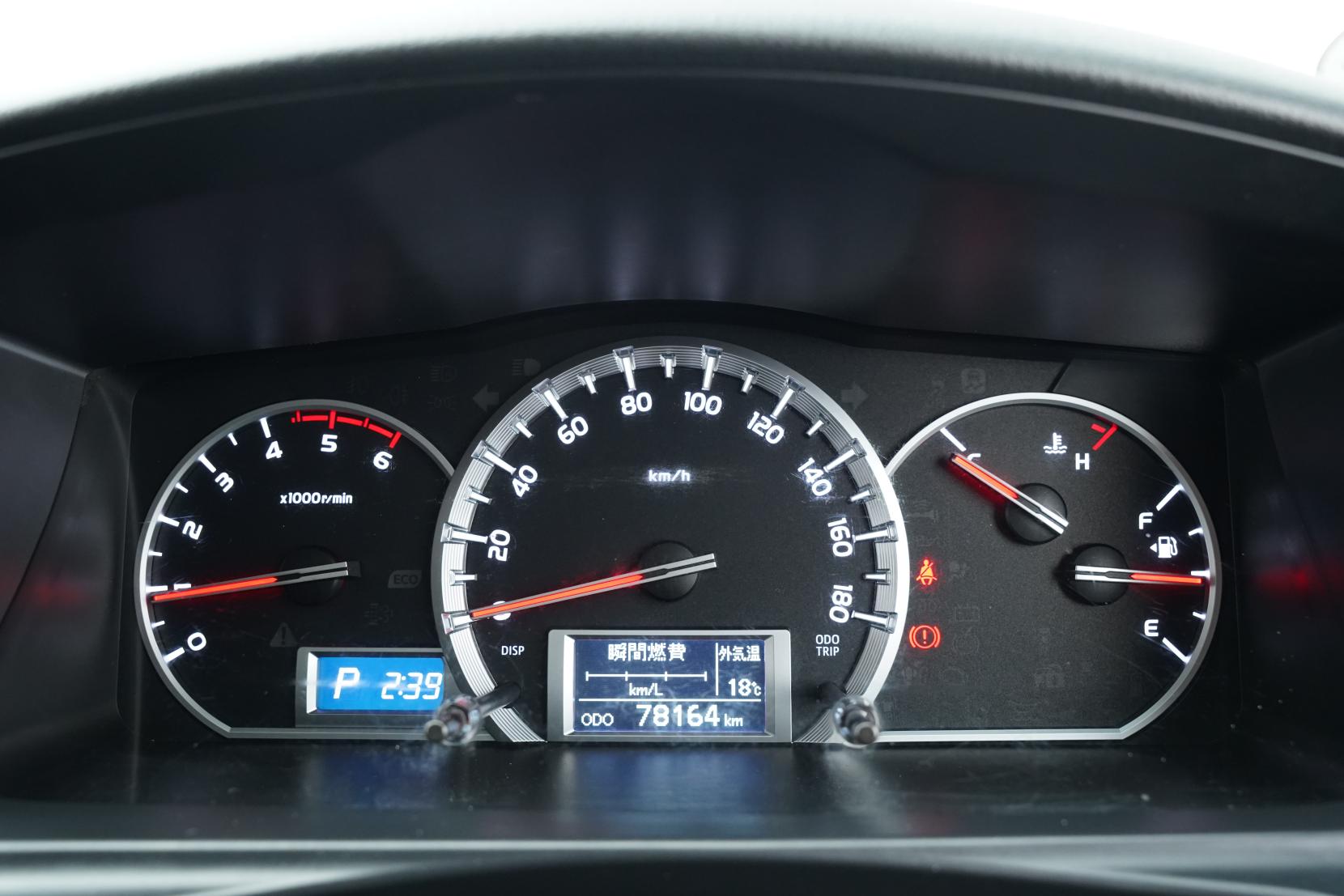 Toyota Regius 2.8 ACE 2.8TD Dual Slider 5 Door