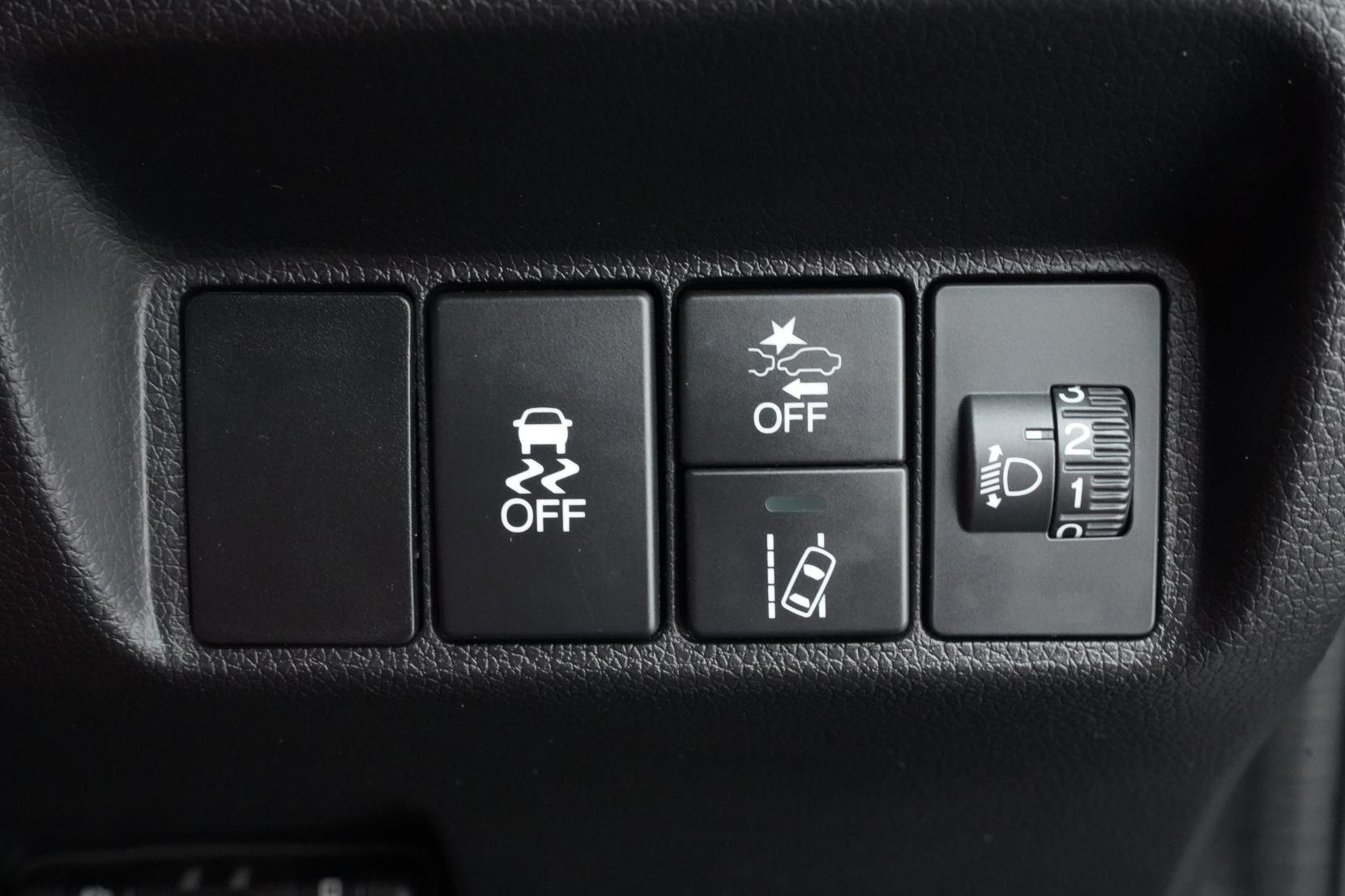 Honda Shuttle 1.5 HYBRID HONDA SENSING