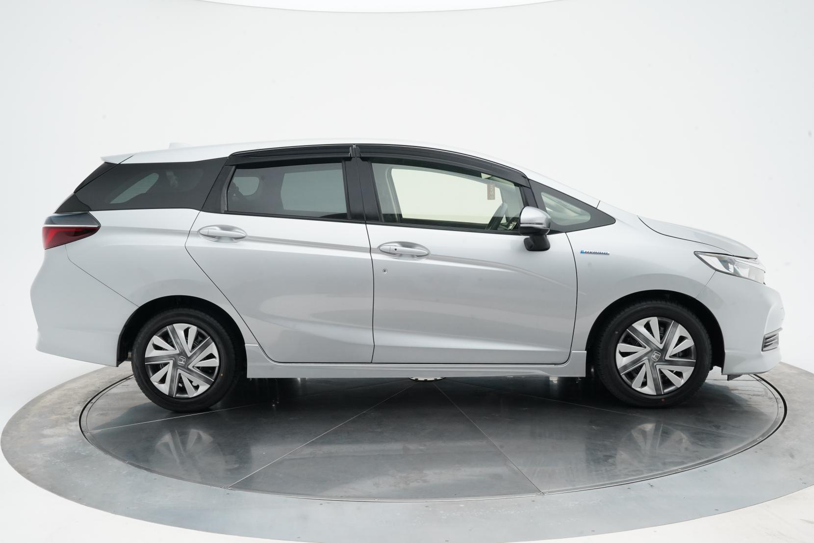 Honda Shuttle 1.5 HYBRID HONDA SENSING