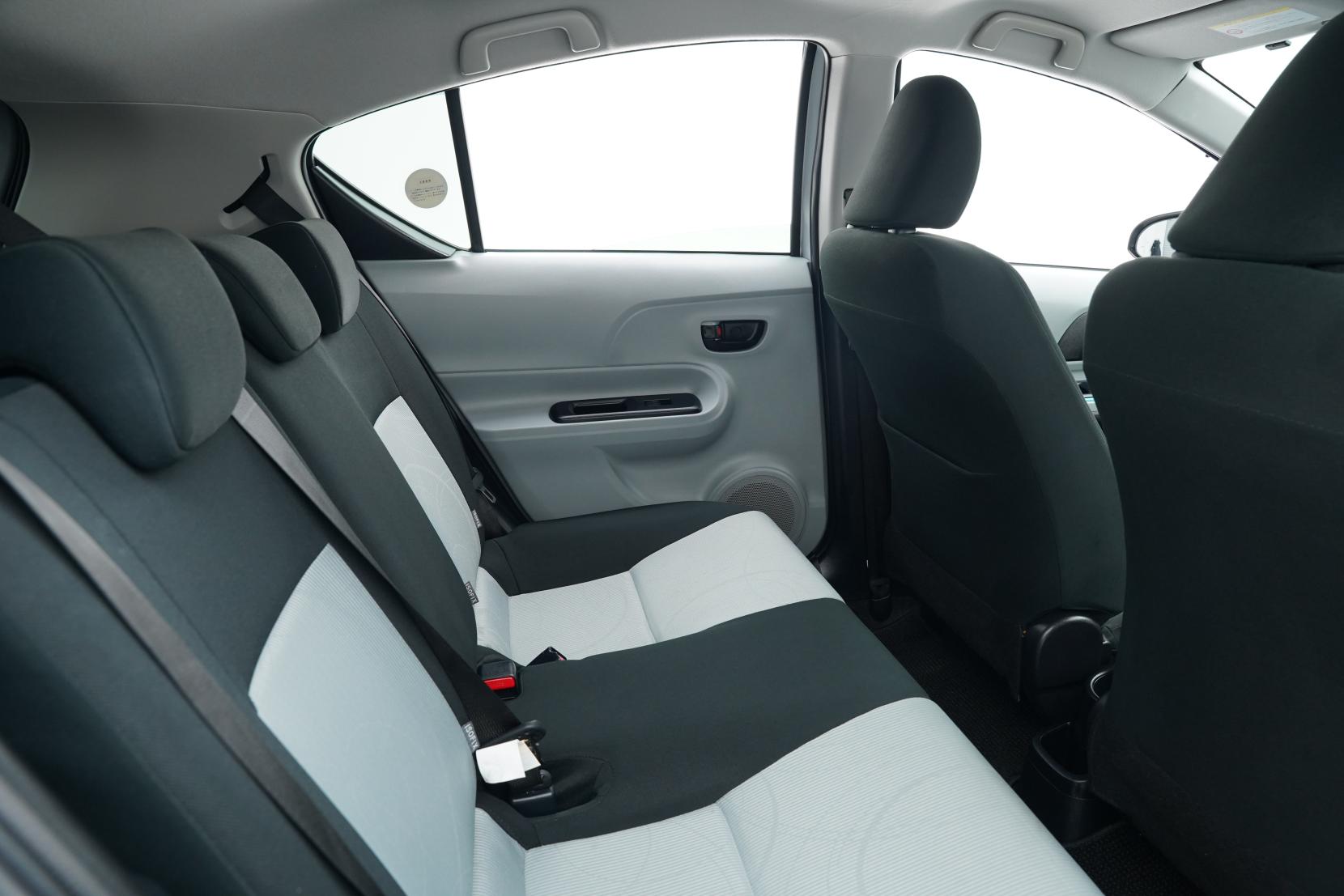Toyota Aqua 1.5 S Push Start