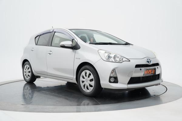 Toyota Aqua 1.5 S Push Start