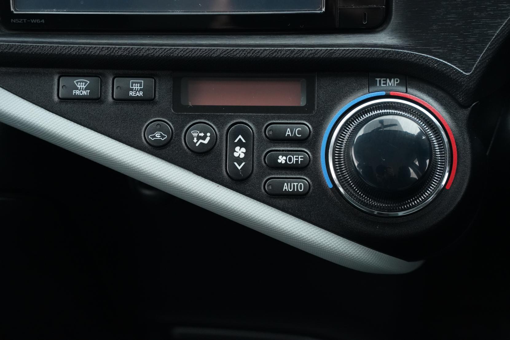 Toyota Aqua 1.5 S Push Start