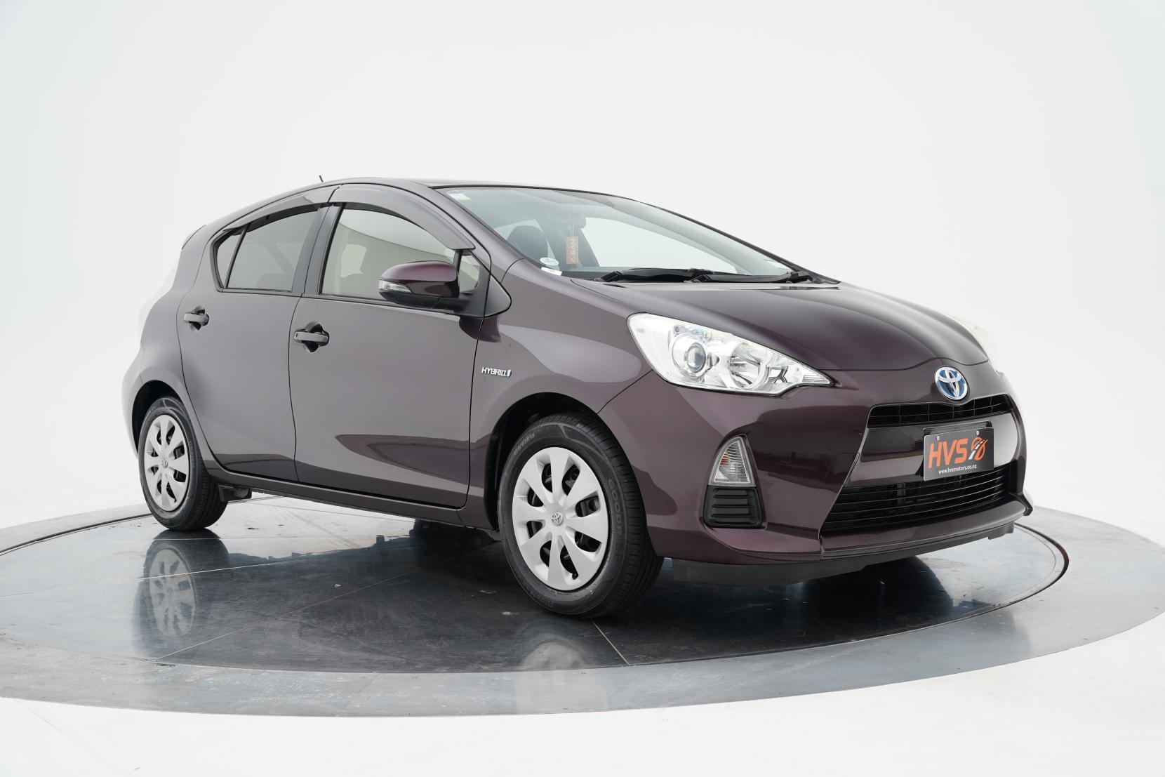 Toyota Aqua 1.5 S Push Start