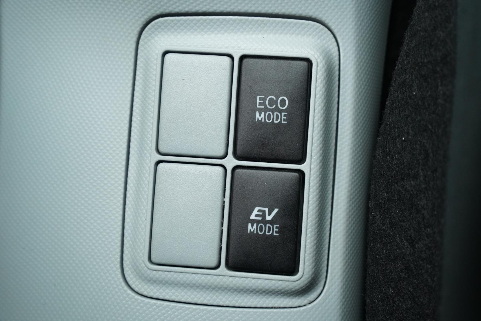 Toyota Aqua 1.5 S Push Start