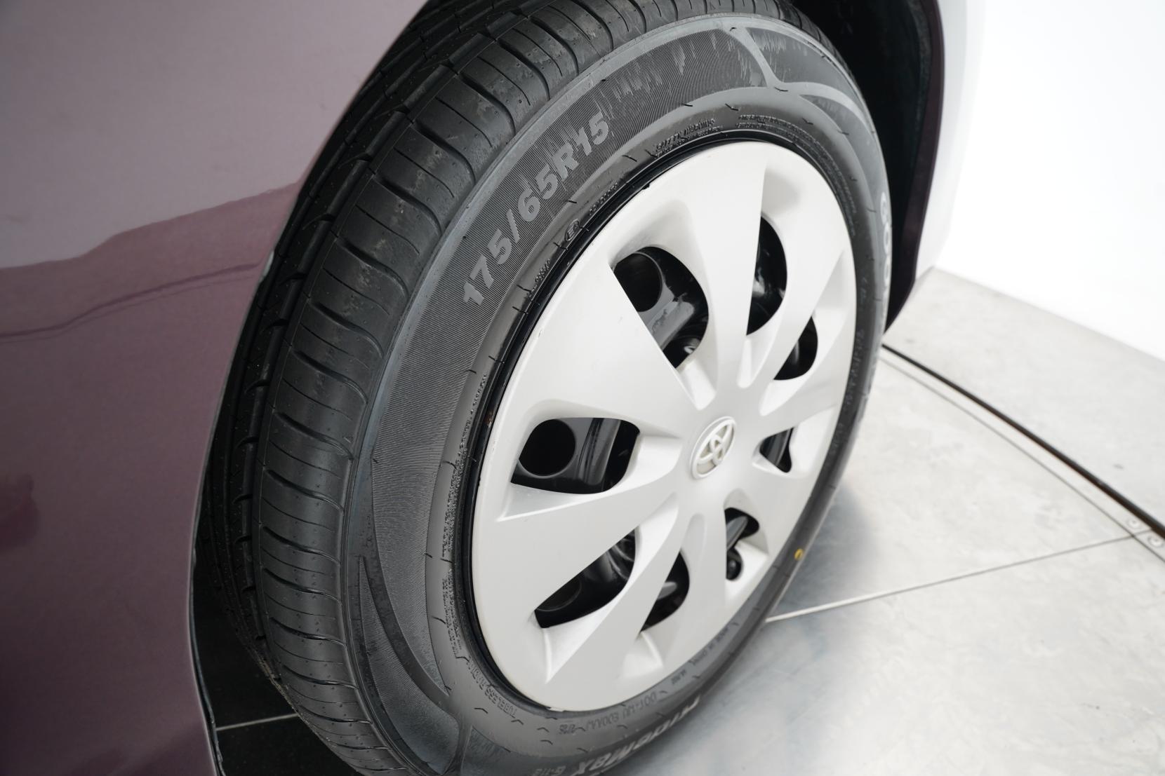 Toyota Aqua 1.5 S Push Start