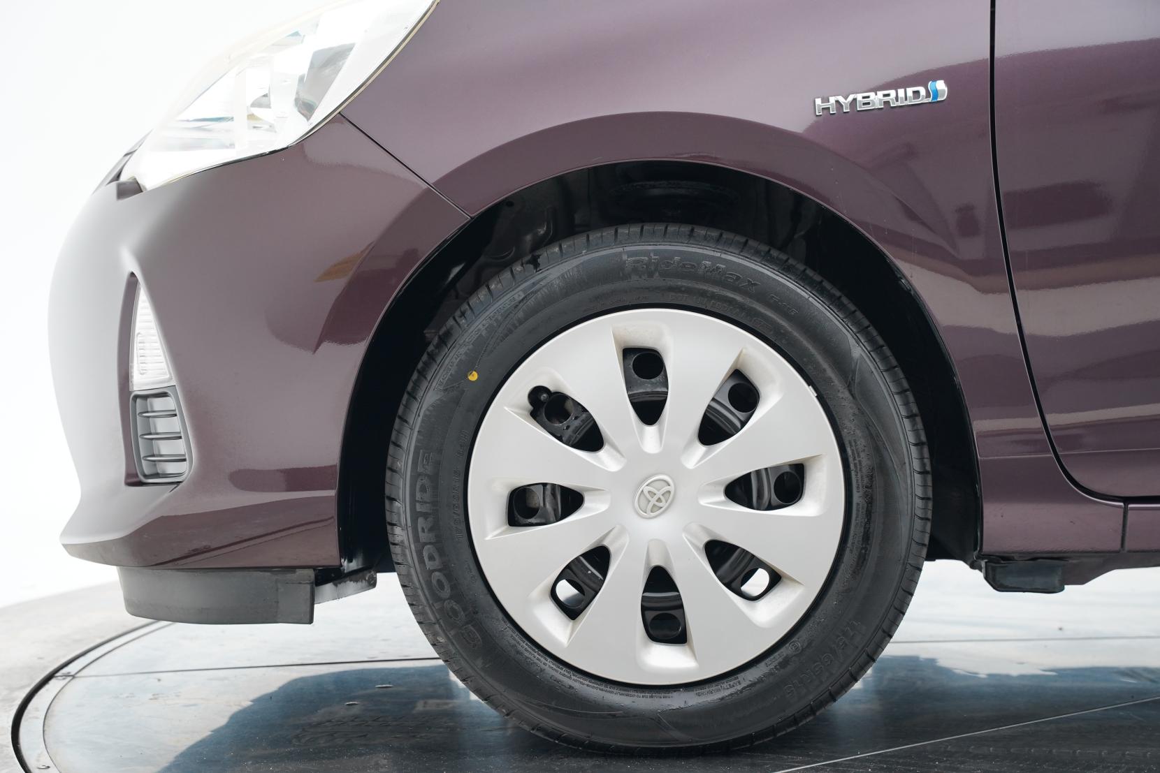 Toyota Aqua 1.5 S Push Start