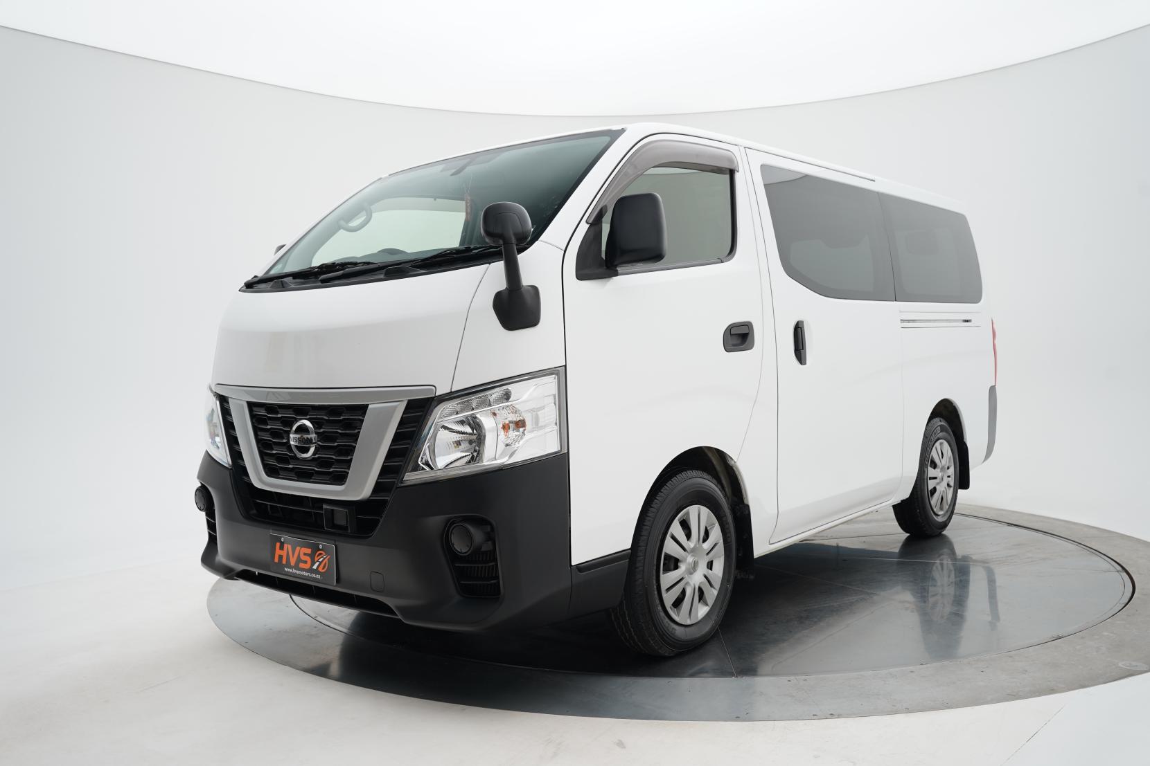 Nissan Caravan / Urvan (1973–present) 2.5 NV350 Caravan Diesel DX 