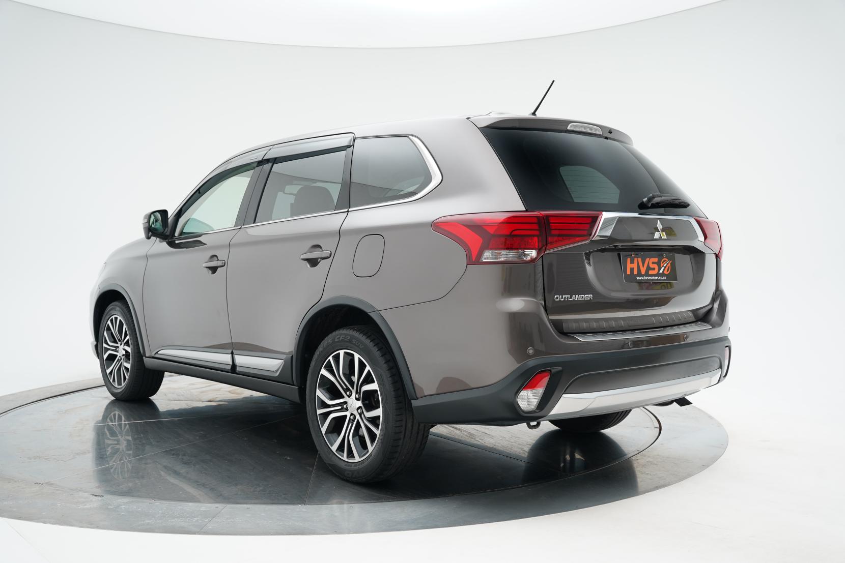 Mitsubishi Outlander 2.4 24G 4WD 7 Seater