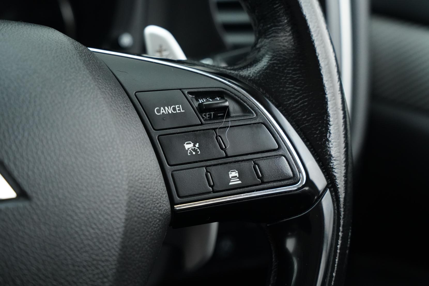 Mitsubishi Outlander 2.4 24G 4WD 7 Seater