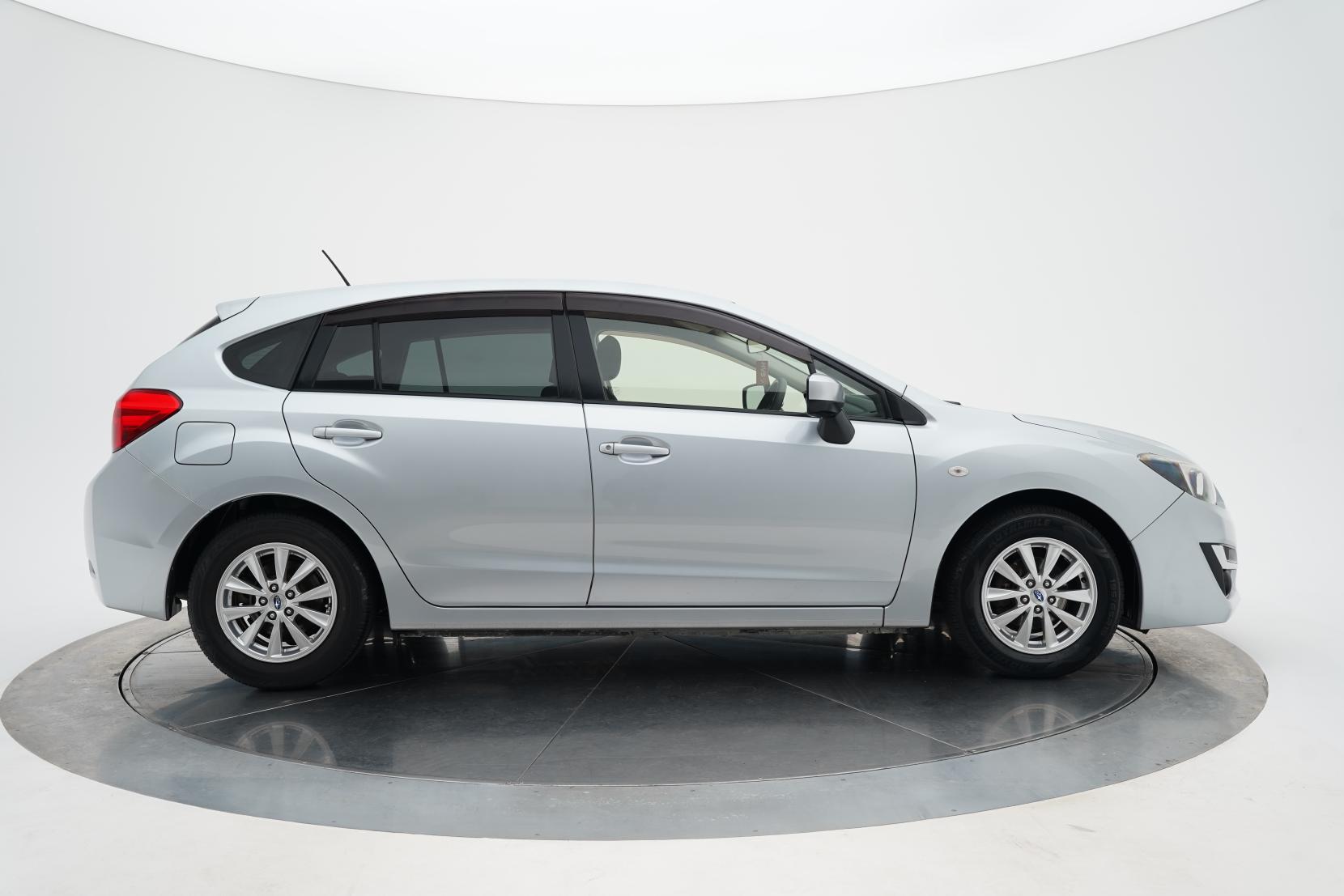 Subaru Impreza 1.6 Sport 1.6i-L 4WD