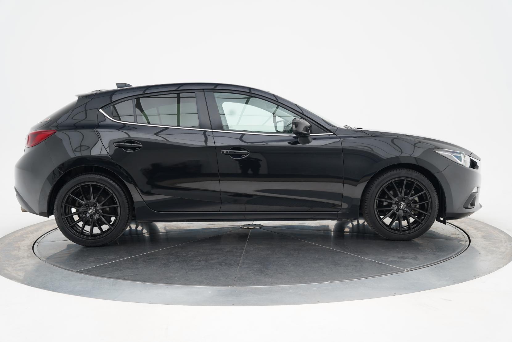 Mazda Axela 2.0 Sport 20S Touring L Package