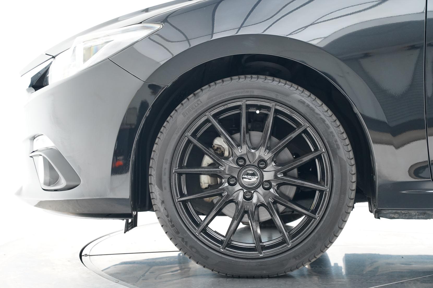 Mazda Axela 2.0 Sport 20S Touring L Package
