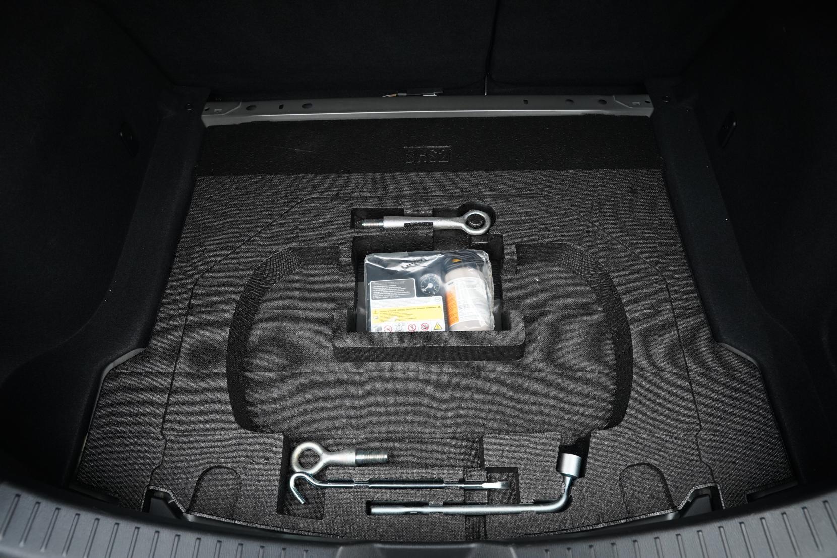 Mazda Axela 2.0 Sport 20S Touring L Package