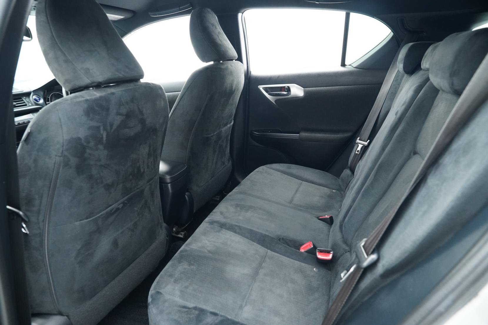 Lexus CT Car Model 1.8 HYBRID F-SPORT Hybrid