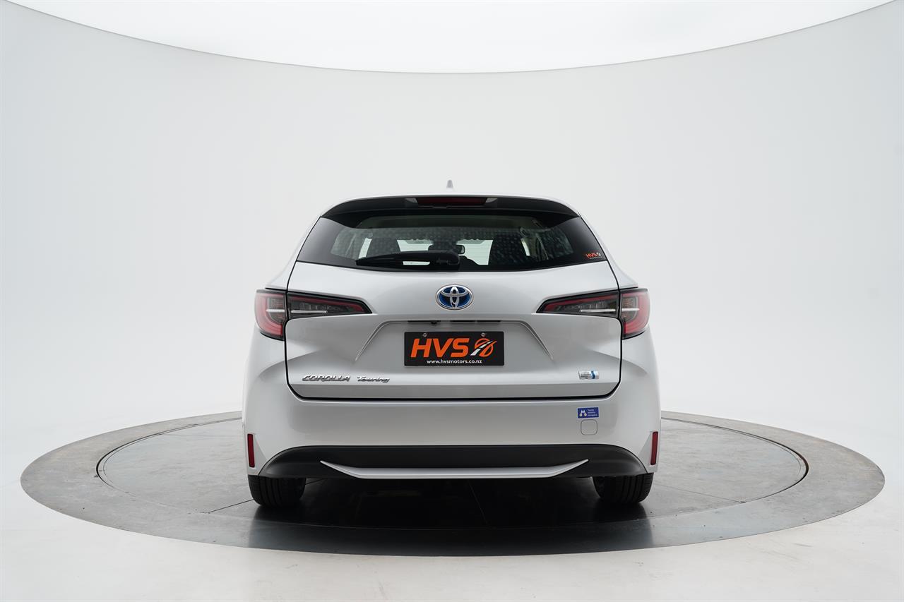 Toyota Corolla Touring Wagon Hybrid G-X