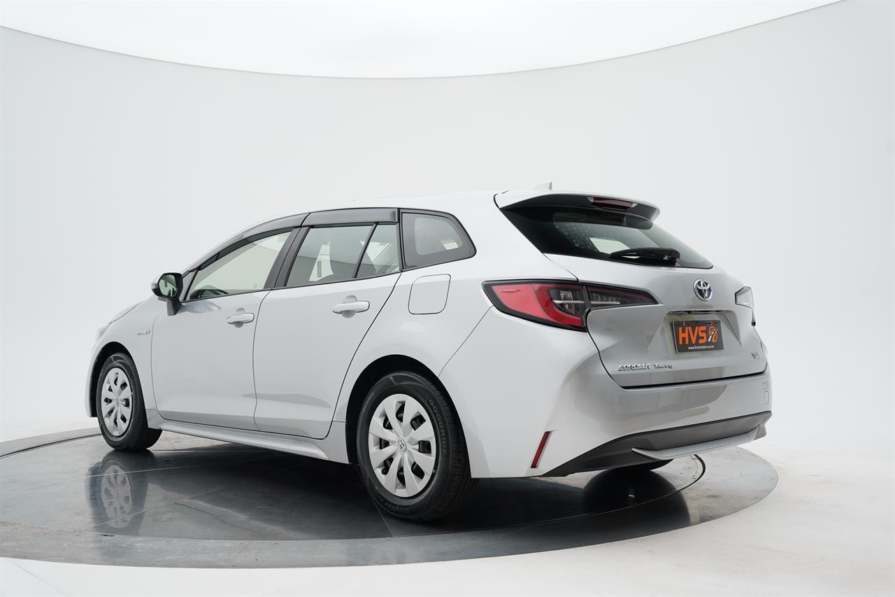 Toyota Corolla Touring Wagon Hybrid G-X