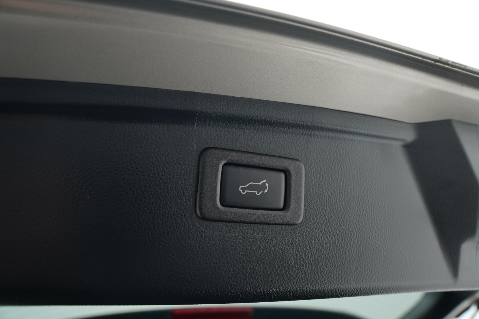 Subaru Outback 2.5 Limited Eyesight AWD