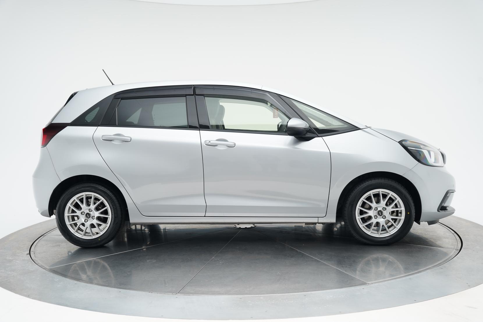 Honda Fit ARIA e:HEV