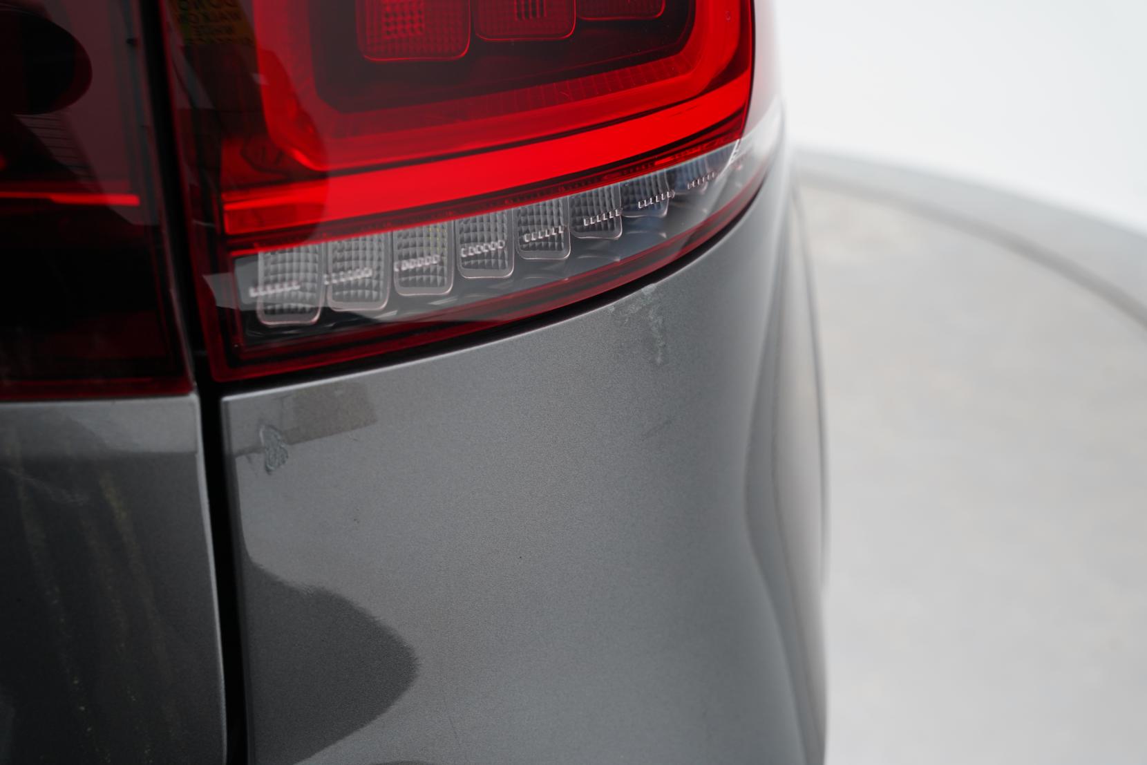 Mercedes-Benz GLB 250 2.0 250 4M 2.0P/4WD/8AT