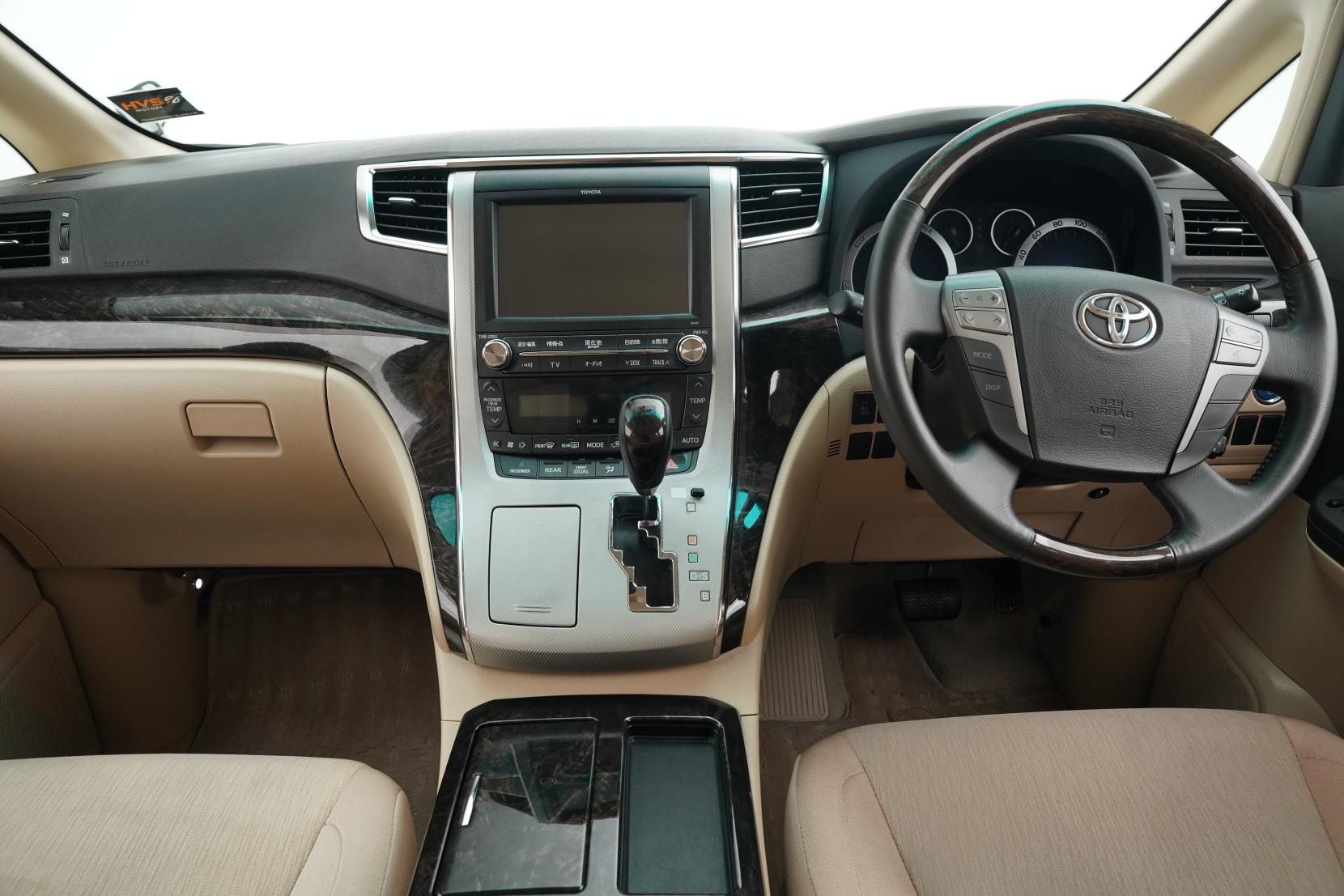 Toyota Alphard 2.4 HYBRID X 4WD