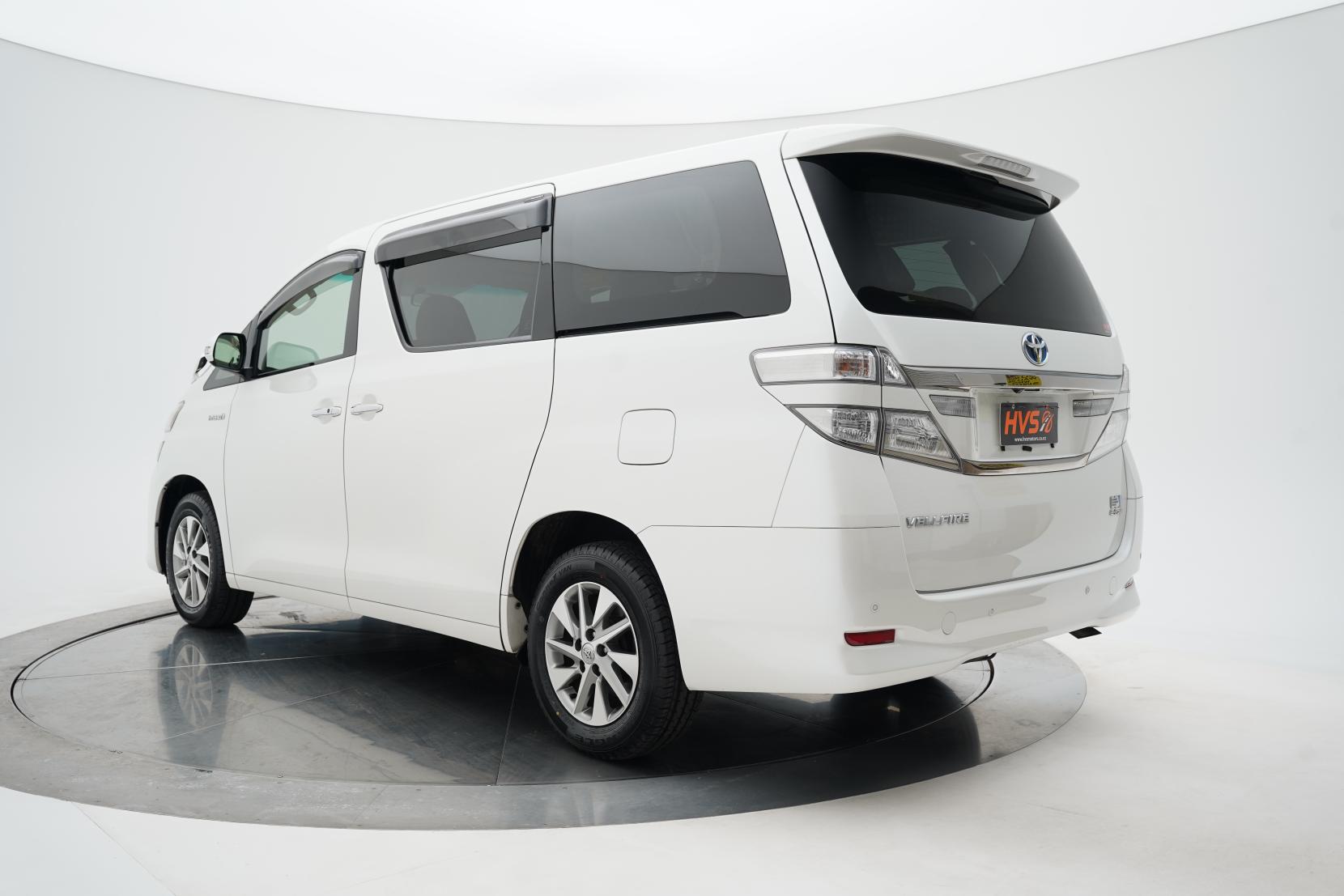 Toyota Alphard 2.4 HYBRID X 4WD