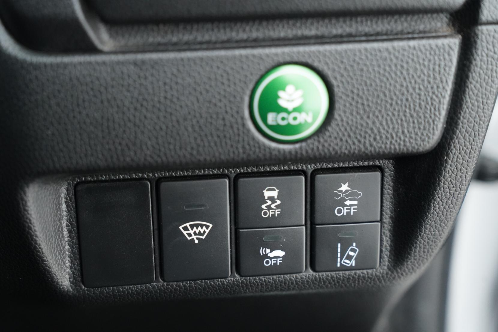 Honda Fit 1.5 ARIA HYBRID L HONDA SENSING