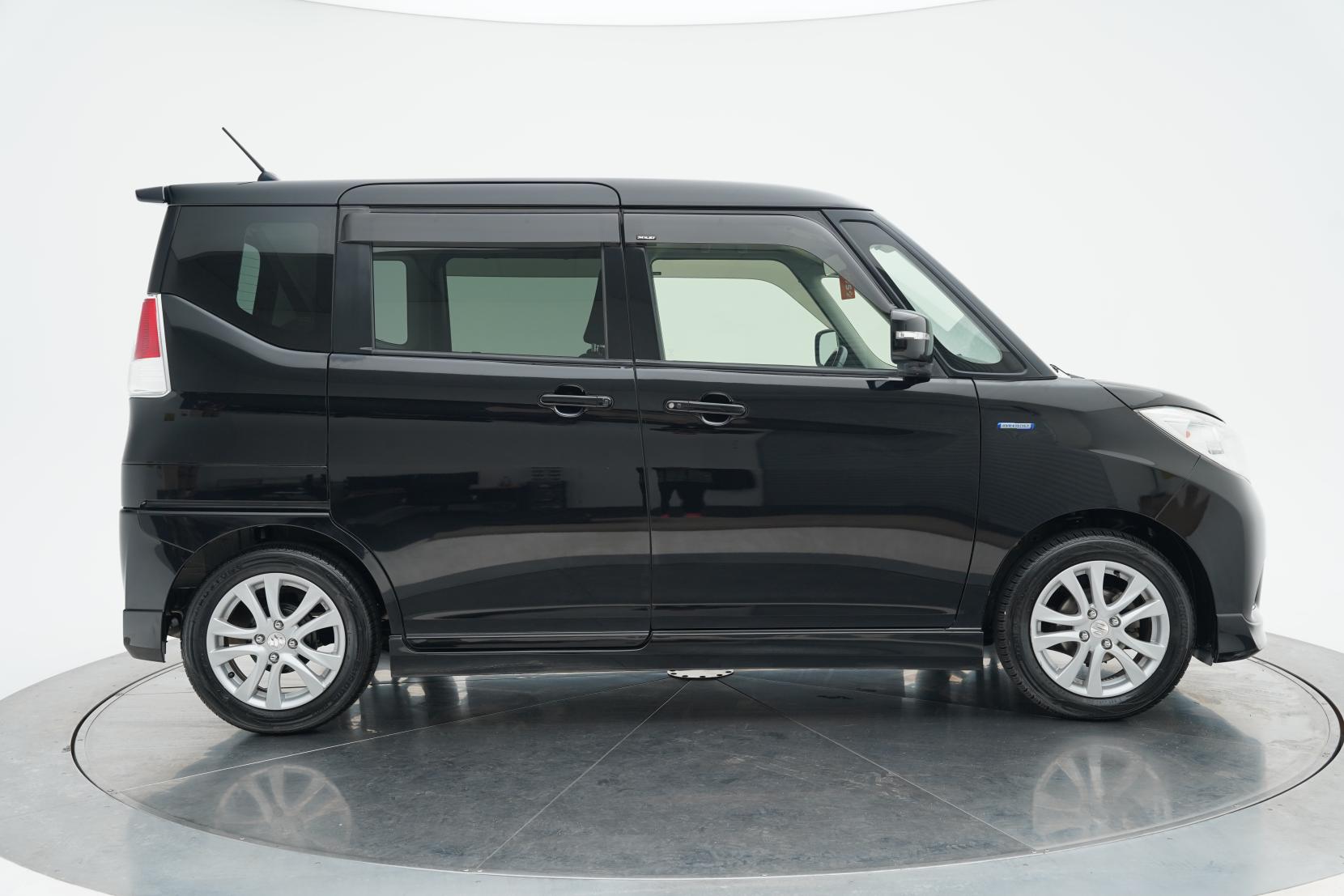 Suzuki Solio HYBRID MZ