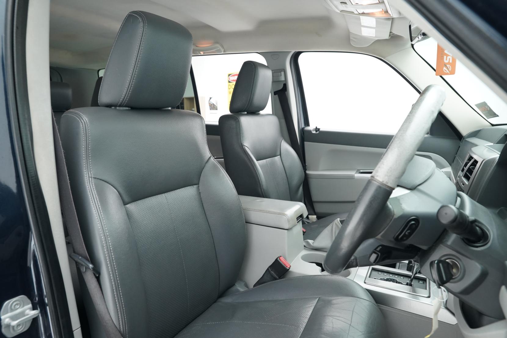 Jeep Cherokee 3.7 Limited Edition KK LTD 3.7L PETROL