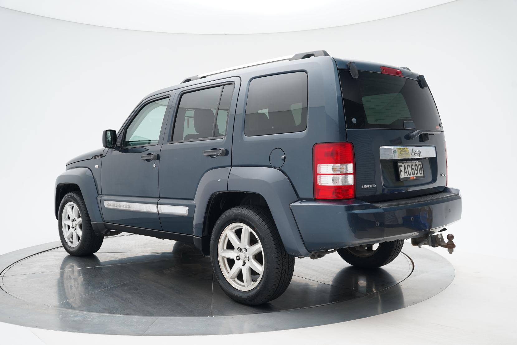 Jeep Cherokee 3.7 Limited Edition KK LTD 3.7L PETROL