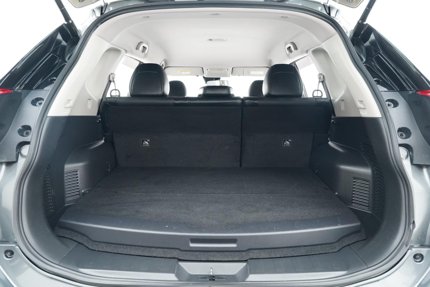 Nissan X-TRAIL 2.0 Hybrid 20X 4WD