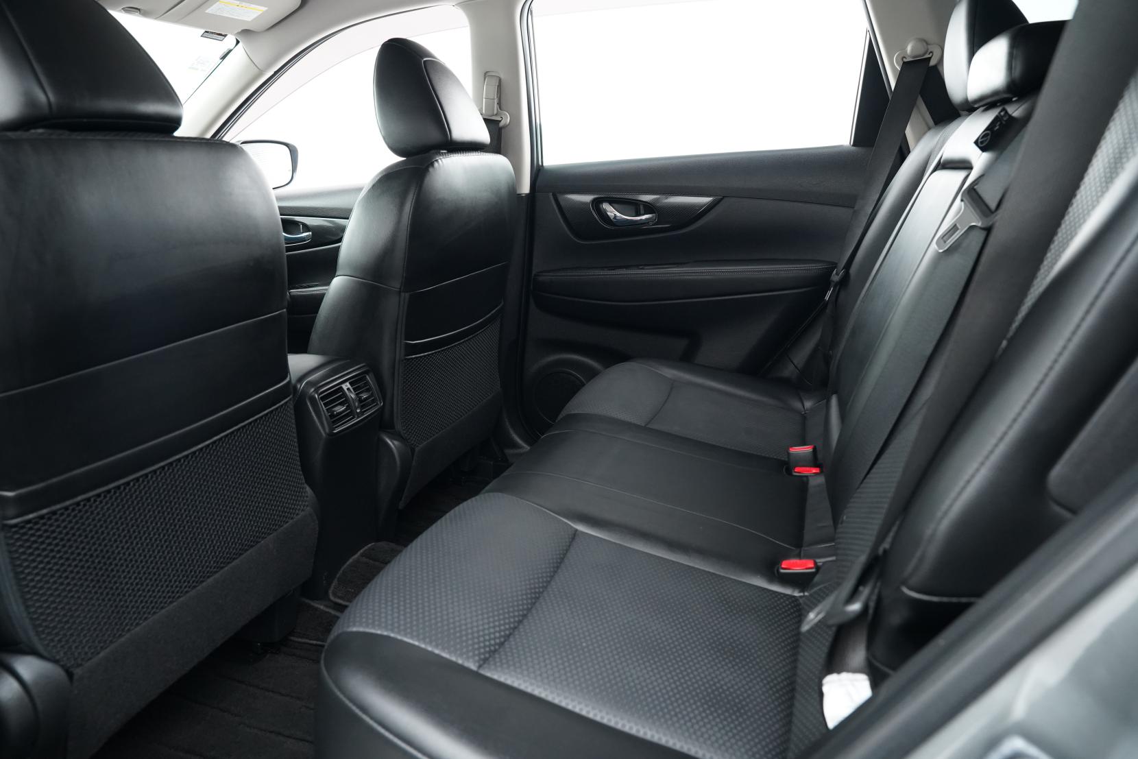 Nissan X-TRAIL 2.0 Hybrid 20X 4WD