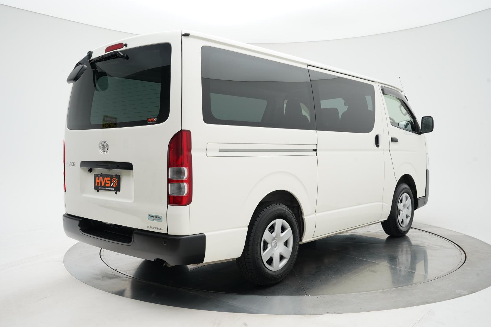 Toyota Hiace 2.0 DX 2.0L 5 Door