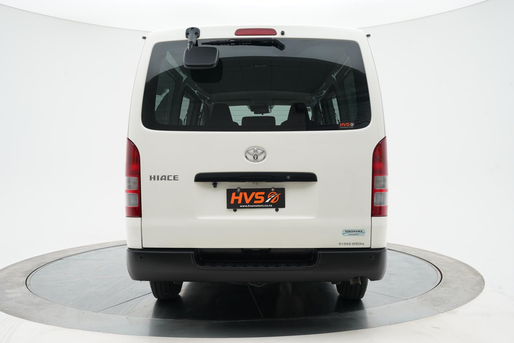 Toyota Hiace 2.0 DX 2.0L 5 Door