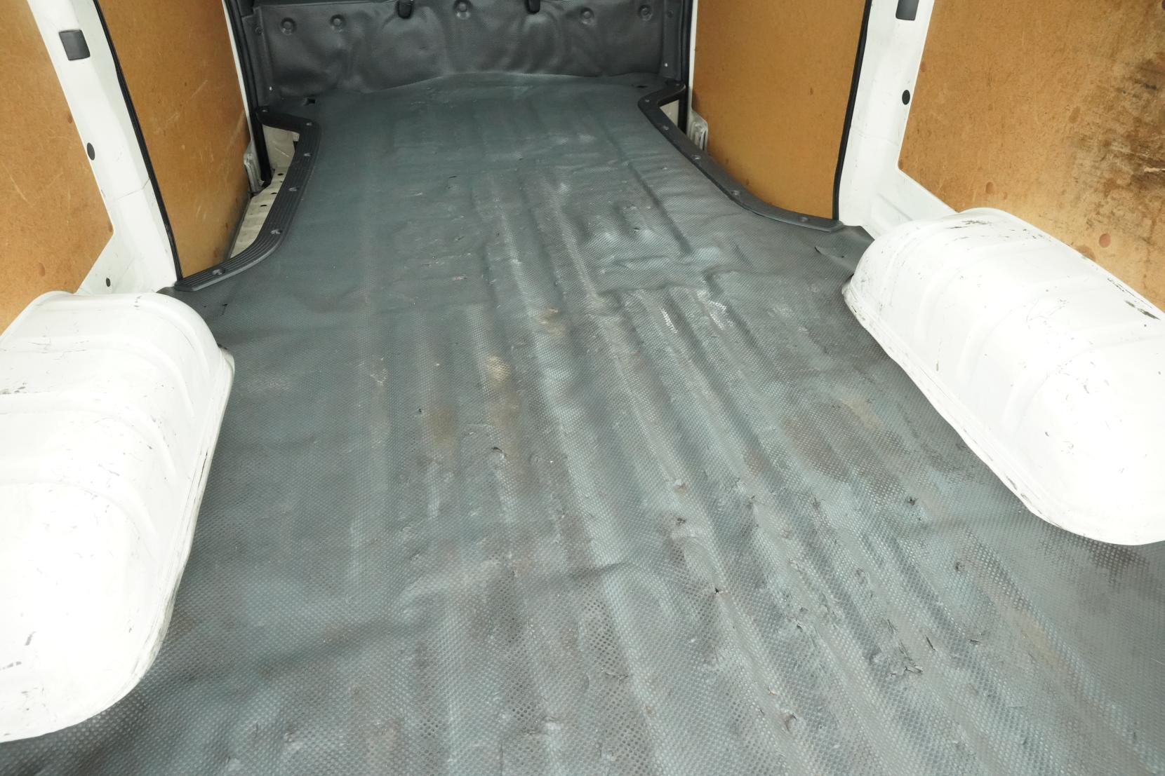 Toyota Hiace 2.0 DX 2.0L 5 Door