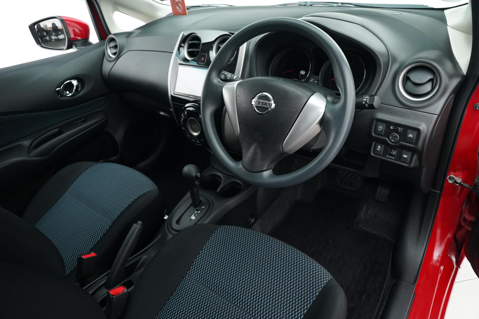 Nissan Note (2004–present) 1.2 X