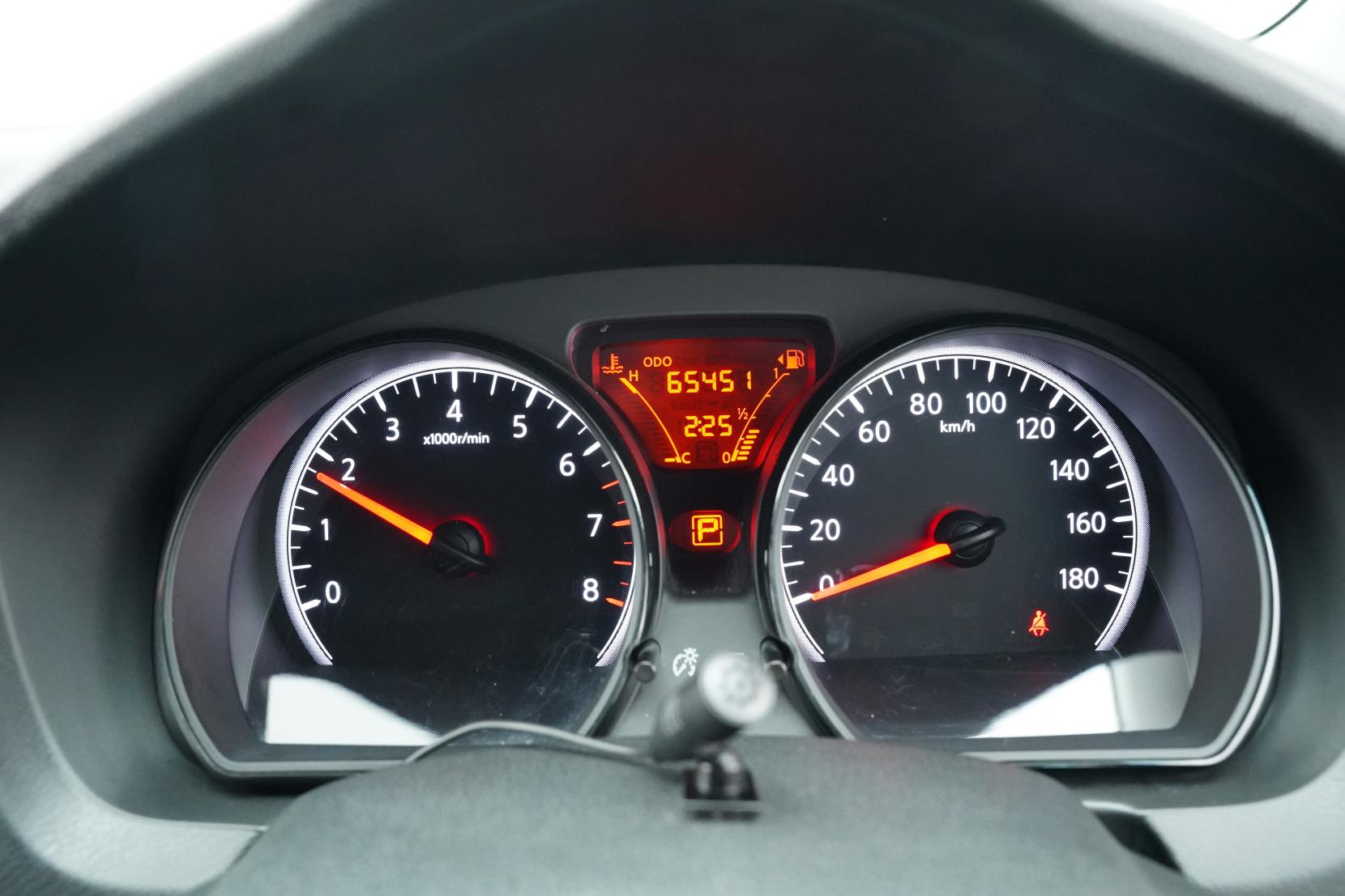 Nissan Note (2004–present) 1.2 X