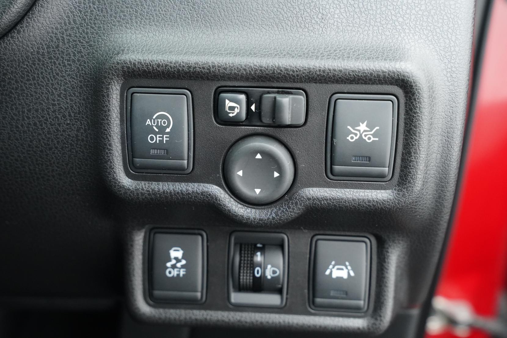Nissan Note (2004–present) 1.2 X