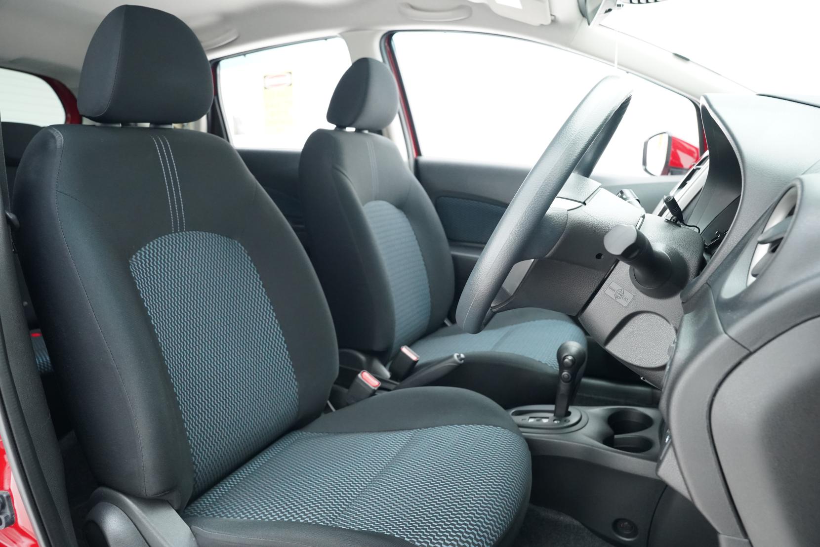 Nissan Note (2004–present) 1.2 X