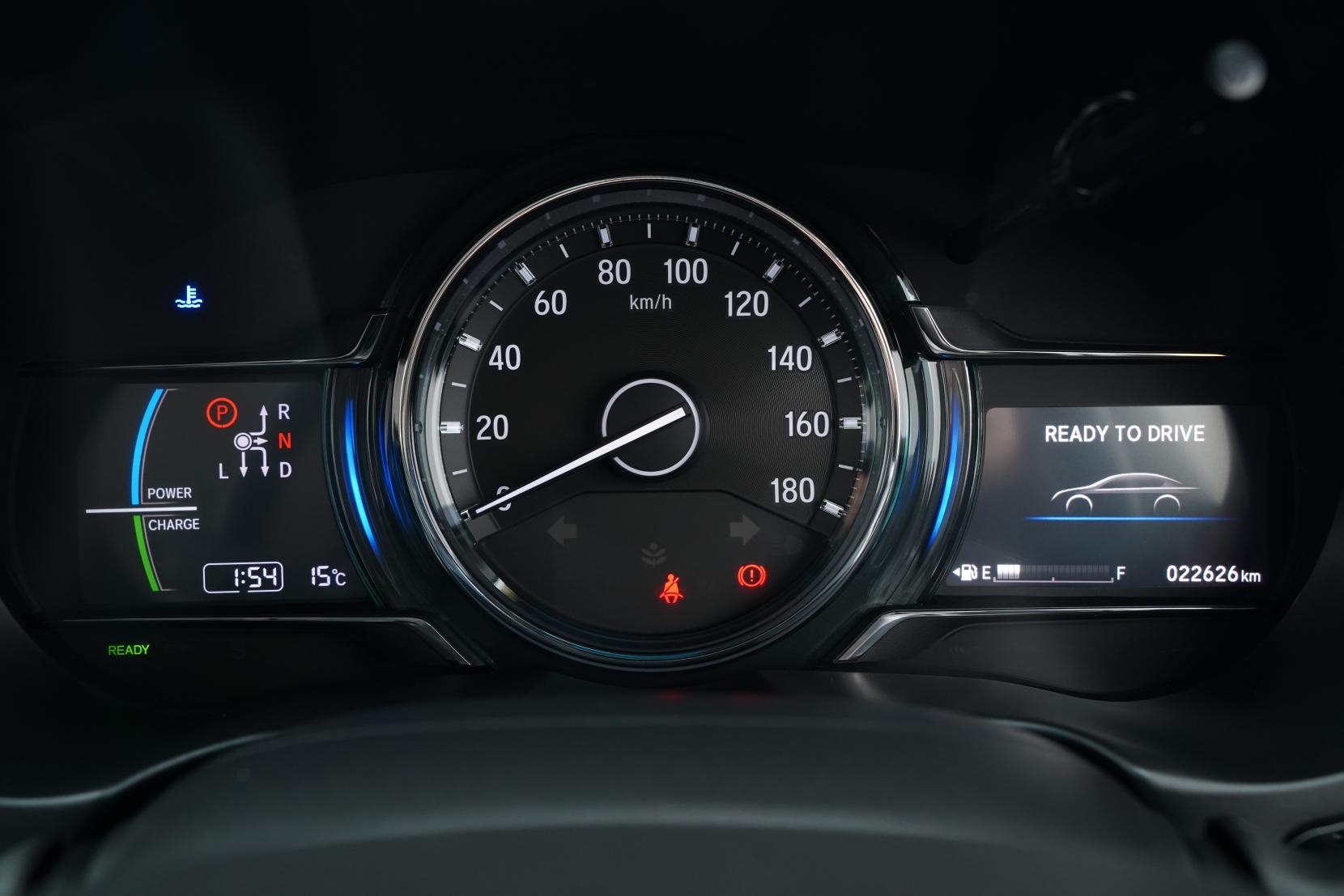 Honda Grace Hybrid DX