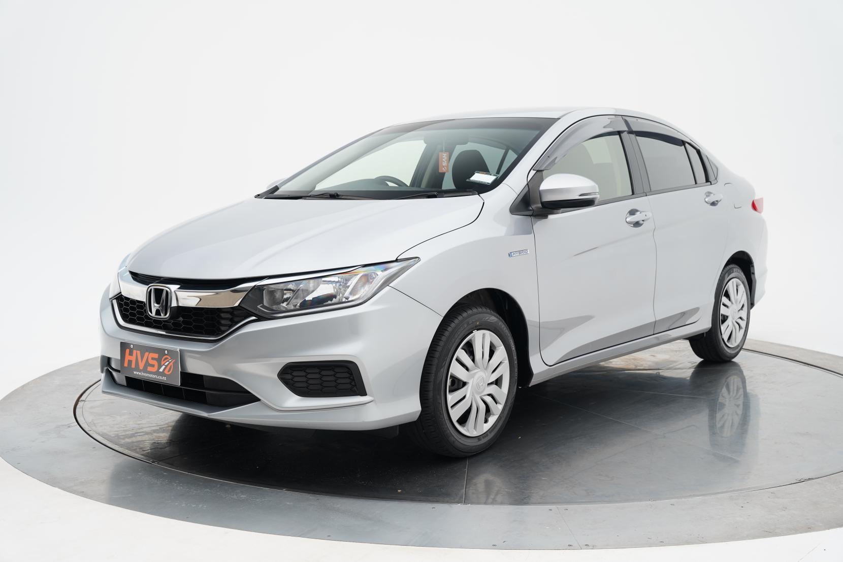 Honda Grace Hybrid DX