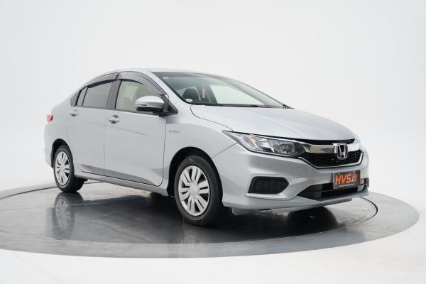 Honda Grace Hybrid DX